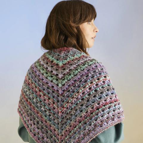 Sirdar 10711 - Sea Shells Shawl