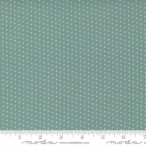 CLEARANCE Half Metre Fabric Cuts: Christmas (1.12)