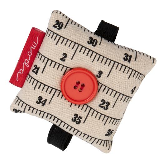 Wrist Pin Cushion from Moda